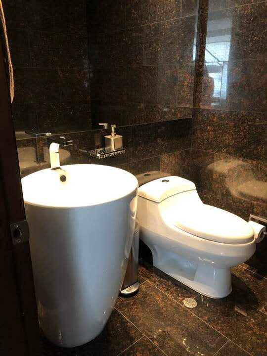 Apartamento en venta en Chico Norte, Bogotá · foto 2 de 15
