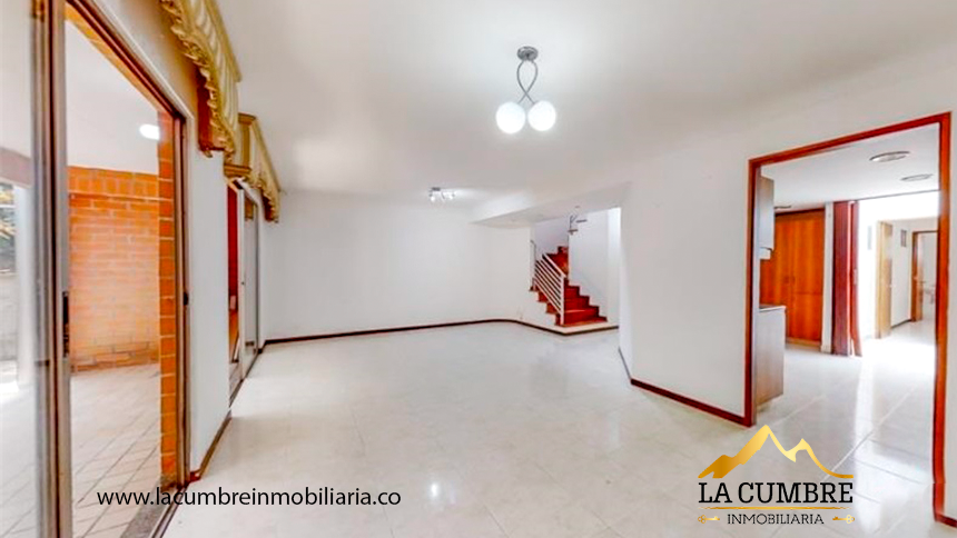 Casa en Arriendo en Loma el atravesado, Envigado