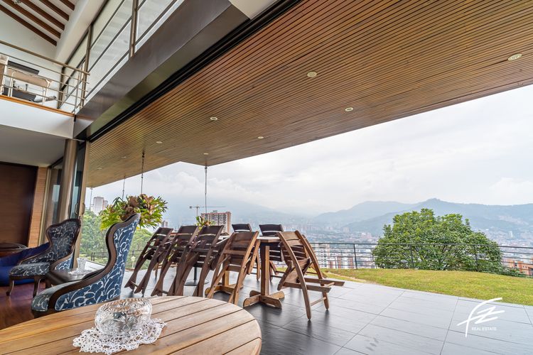 Casa de 5 alcobas en venta en Vereda La Doctora, Sabaneta, 570 m² · foto 18 de 18