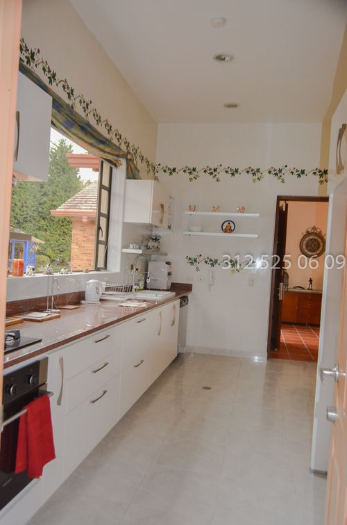 Casa de 6 alcobas en venta en Centro, Sopó · foto 8 de 24