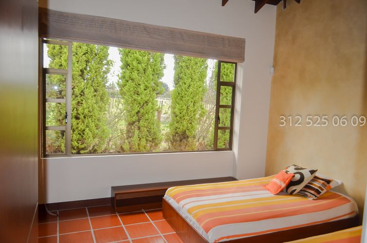 Casa de 6 alcobas en venta en Centro, Sopó · foto 15 de 24