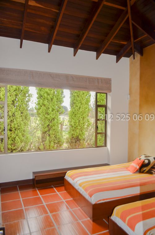 Casa de 6 alcobas en venta en Centro, Sopó · foto 16 de 24