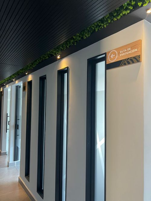 Oficina en arriendo en La Candelaria, Medellín, 16 m² · foto 7 de 7