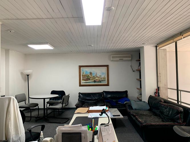 Local en arriendo en El Poblado, Medellín, 151 m² · foto 7 de 9