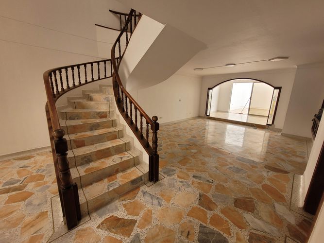 Casa de 4 alcobas en venta en El Ingenio, Cali, 337 m² · foto 4 de 24