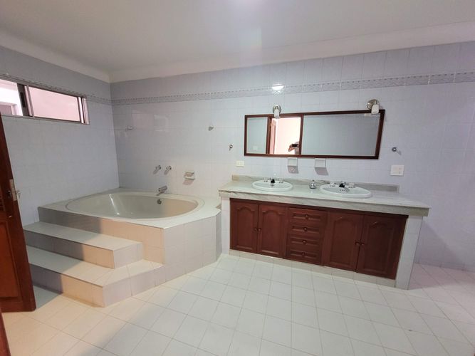Casa de 4 alcobas en venta en El Ingenio, Cali, 337 m² · foto 14 de 24