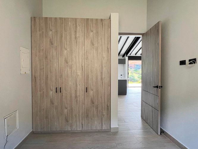 Casa de 5 alcobas en venta en El Carmen De Viboral, El Carmen de Viboral, 400 m² · foto 8 de 18