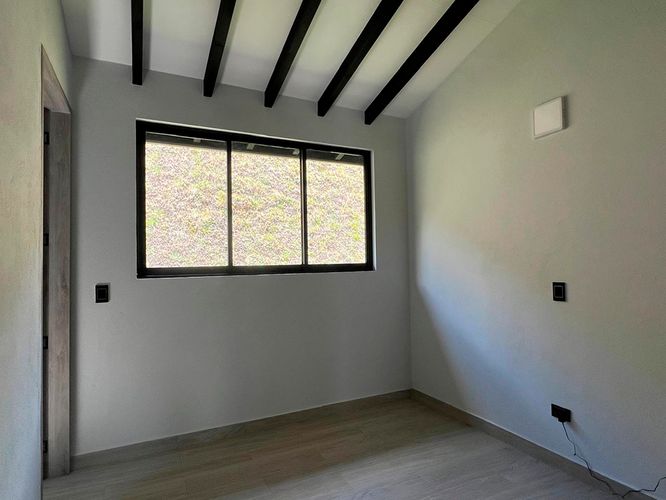 Casa de 5 alcobas en venta en El Carmen De Viboral, El Carmen de Viboral, 400 m² · foto 9 de 18