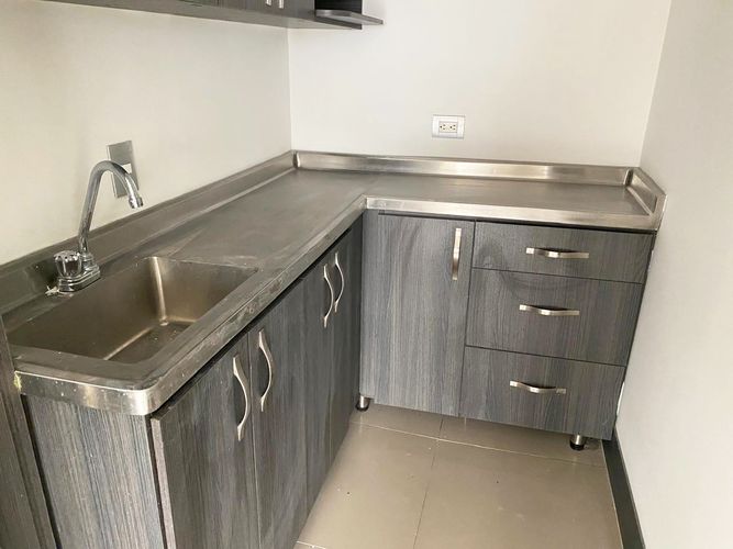 Oficina en arriendo en El Poblado, Medellín, 86 m² · foto 13 de 13