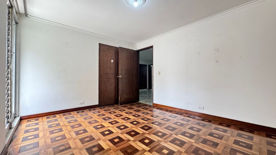 Apartamento en venta en Villa Nueva, Medellín · foto 8 de 24