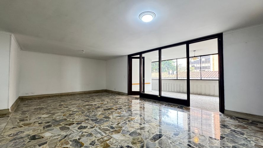 Apartamento en venta en Villa Nueva, Medellín · foto 10 de 24