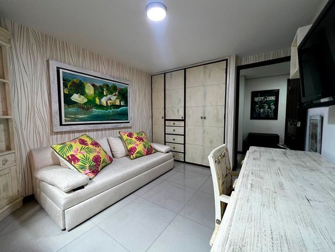 Apartamento de 3 alcobas en arriendo en El Poblado, Medellín, 135 m² · foto 6 de 18