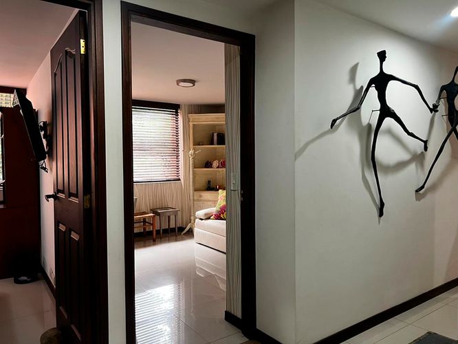 Apartamento de 3 alcobas en arriendo en El Poblado, Medellín, 135 m² · foto 13 de 18