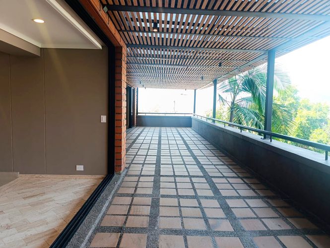 Apartamento de 3 alcobas en venta en El Poblado, Medellín, 230 m² · foto 20 de 20