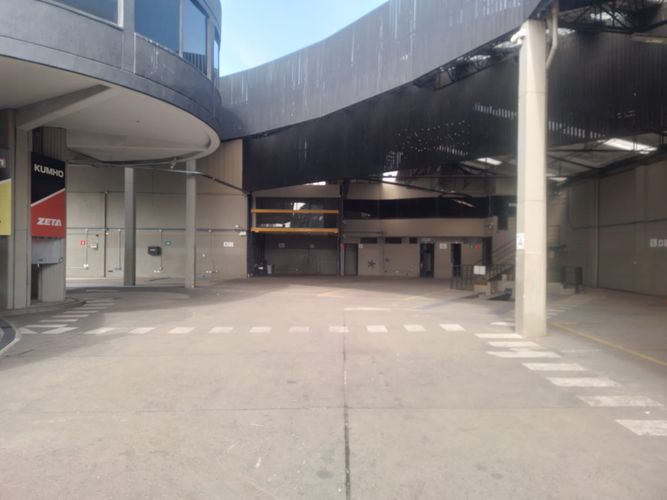 Bodega en venta en Centro Administrativo, Medellín, 800 m² · foto 3 de 15