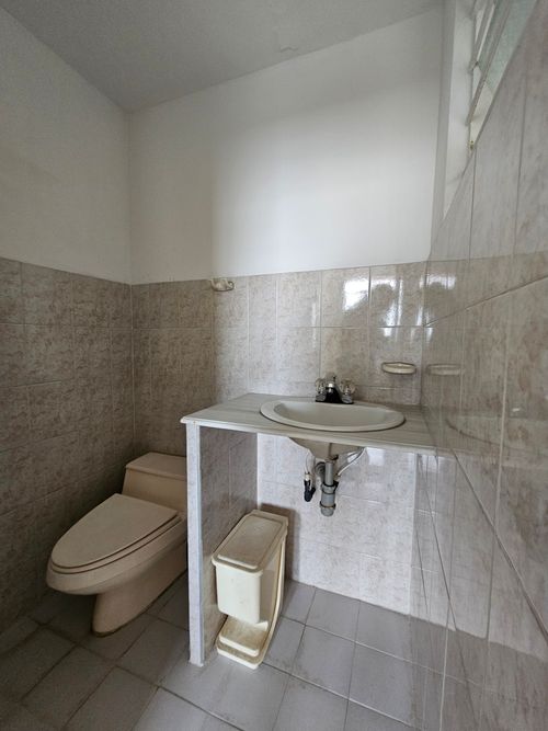 Casa de 5 alcobas en venta en Santander, Girardot, 247 m² · foto 6 de 23