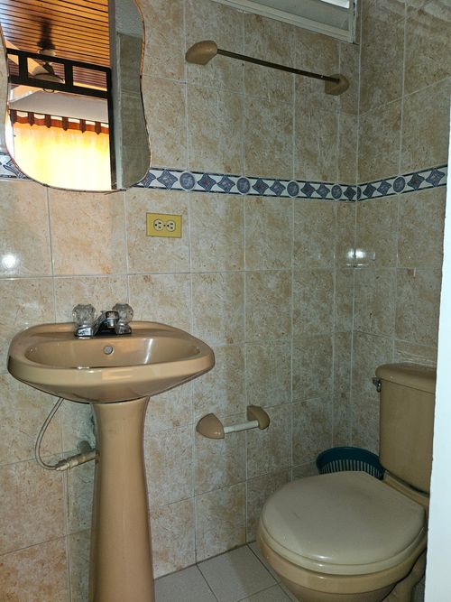 Casa de 5 alcobas en venta en Santander, Girardot, 247 m² · foto 16 de 23