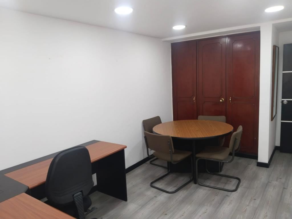 Casa en venta en Santa Barbara, Bogotá · foto 15 de 21