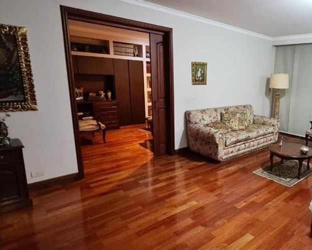 Apartamento de 3 alcobas en arriendo en El Poblado, Medellín, 280 m² · foto 10 de 15