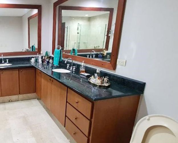Apartamento de 3 alcobas en arriendo en El Poblado, Medellín, 280 m² · foto 13 de 15