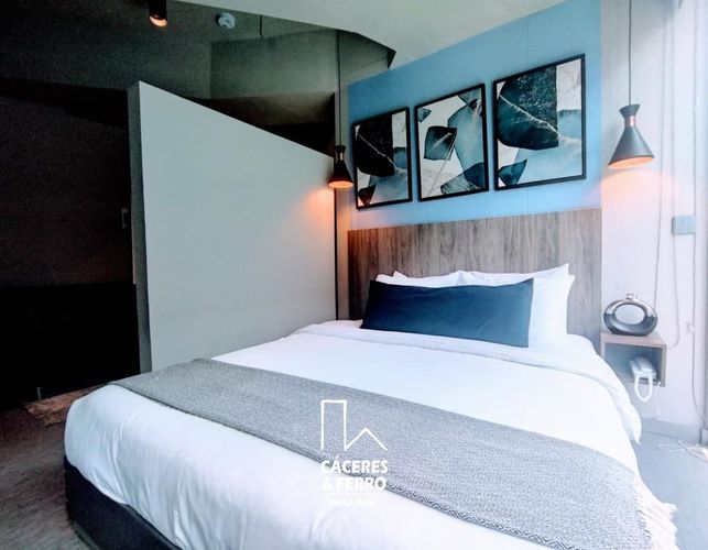 Apartaestudio en venta en Chicó Navarra, Bogotá, 27 m² · foto 2 de 24