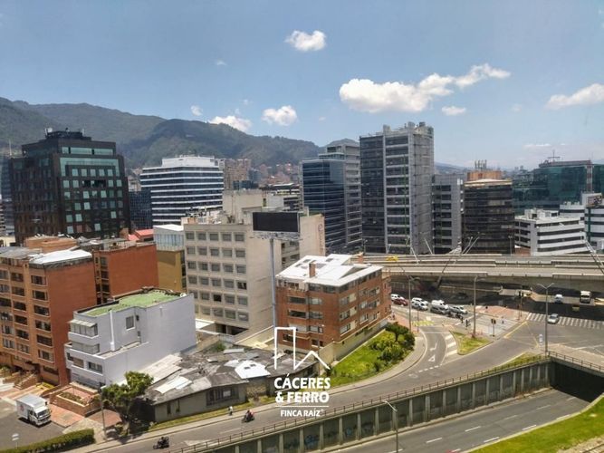 Apartaestudio en venta en Chicó Navarra, Bogotá, 27 m² · foto 15 de 24