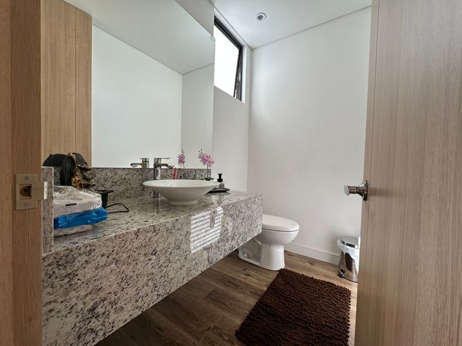 Casa de 4 alcobas en arriendo en Siberia, Cota, 246 m² · foto 5 de 24
