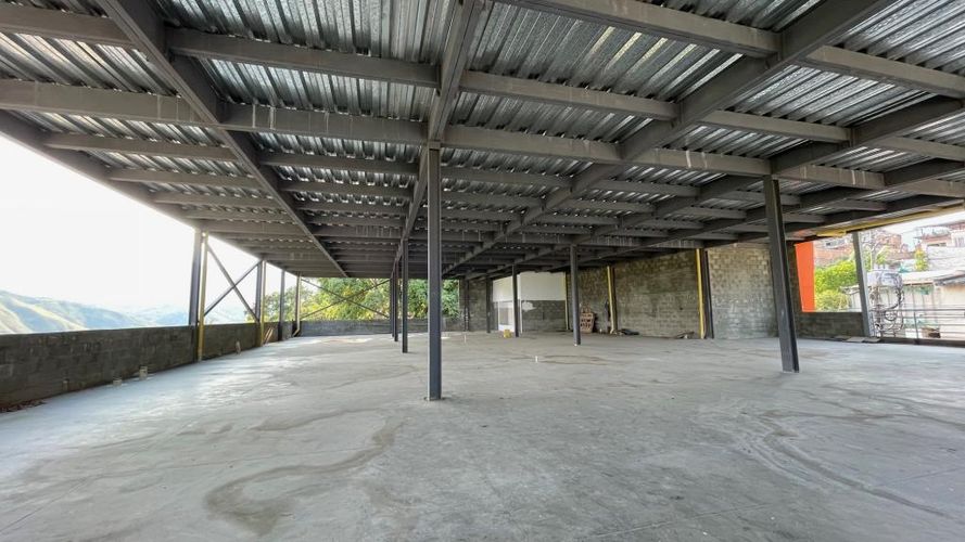 Local en arriendo en Terron Colorado, Cali, 18 m² · foto 8 de 21