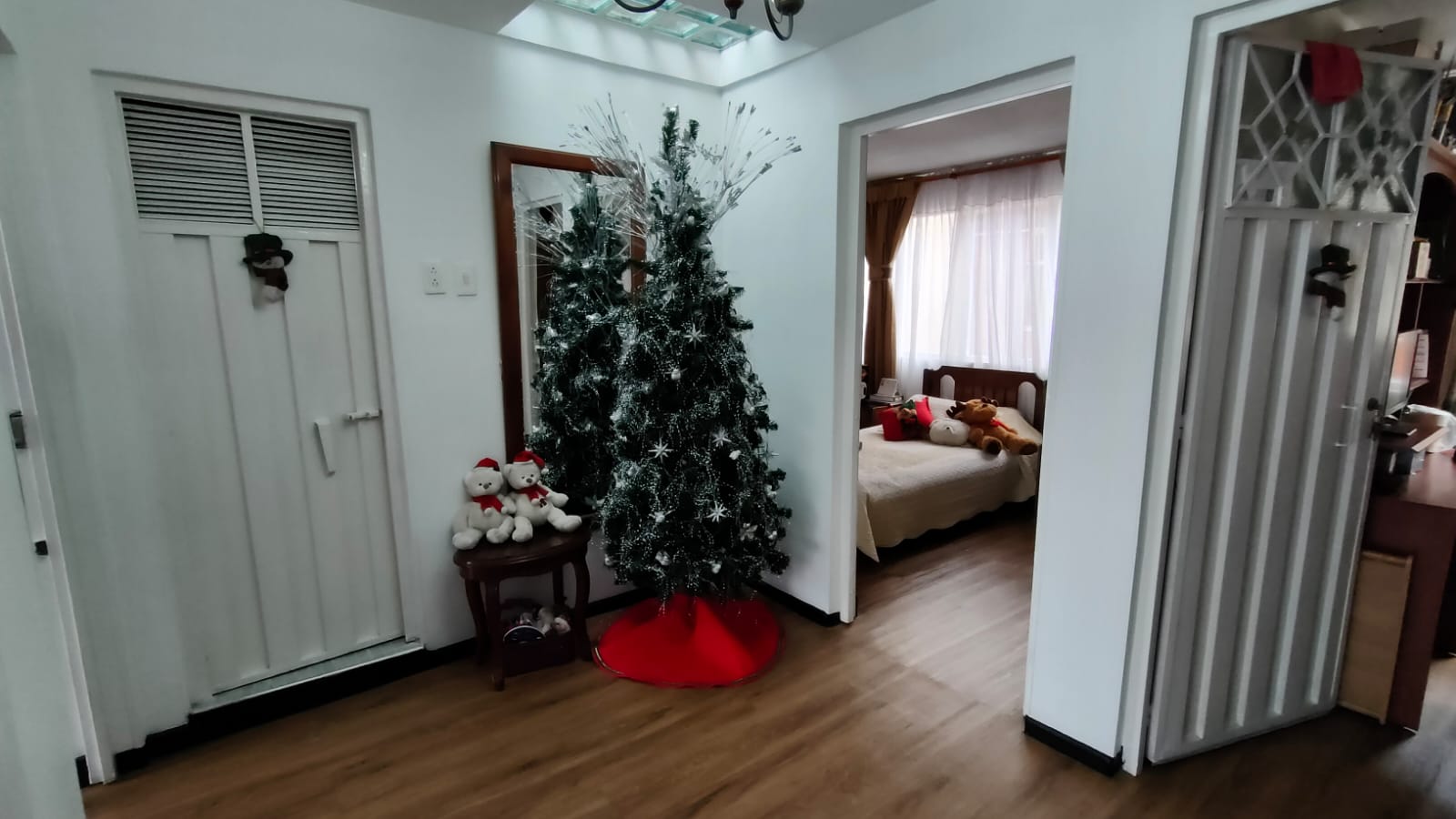 Casa en venta en La Giralda, Bogotá · foto 3 de 24