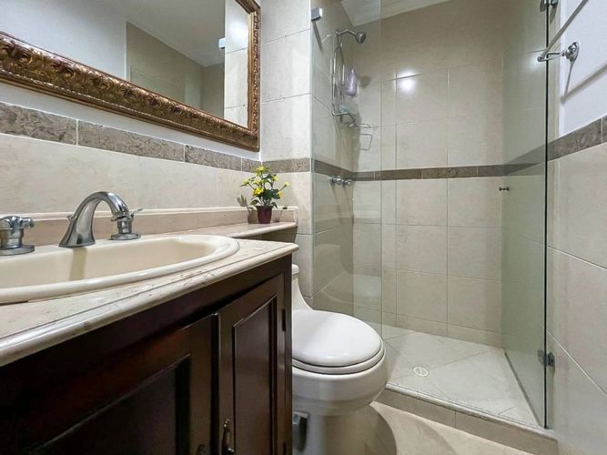 Apartamento en venta en La Abadia, Envigado · foto 8 de 23