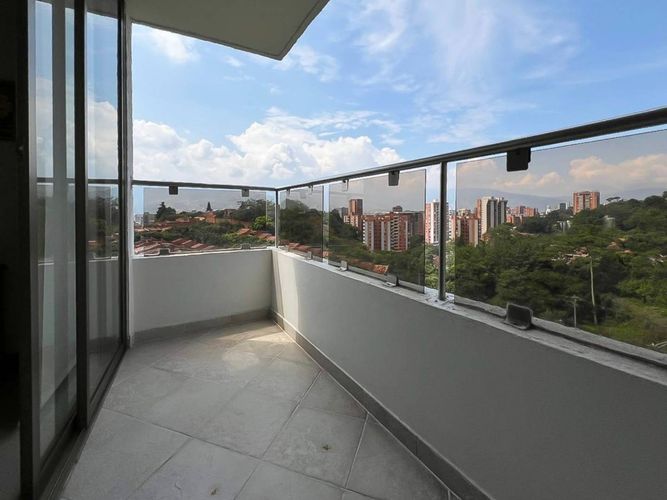 Apartamento en venta en La Abadia, Envigado · foto 13 de 23