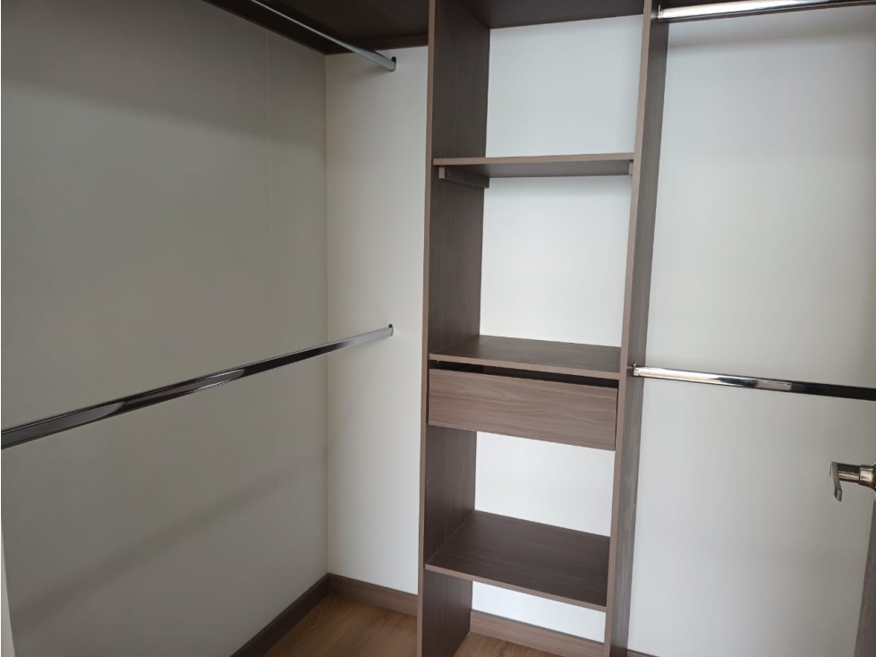 Apartamento en arriendo en La Pradera, Envigado · foto 12 de 24