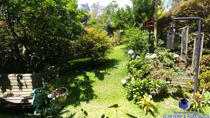 Casa de 3 alcobas en venta en Loma El Atravesado, Envigado, 185 m² · foto 18 de 18