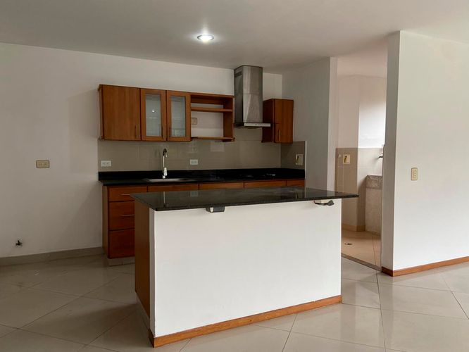 Apartamento de 3 alcobas en arriendo en Vegas De La Doctora, Sabaneta, 114 m² · foto 7 de 20
