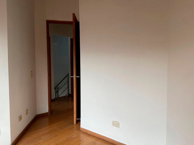 Apartamento de 3 alcobas en arriendo en Vegas De La Doctora, Sabaneta, 114 m² · foto 13 de 20