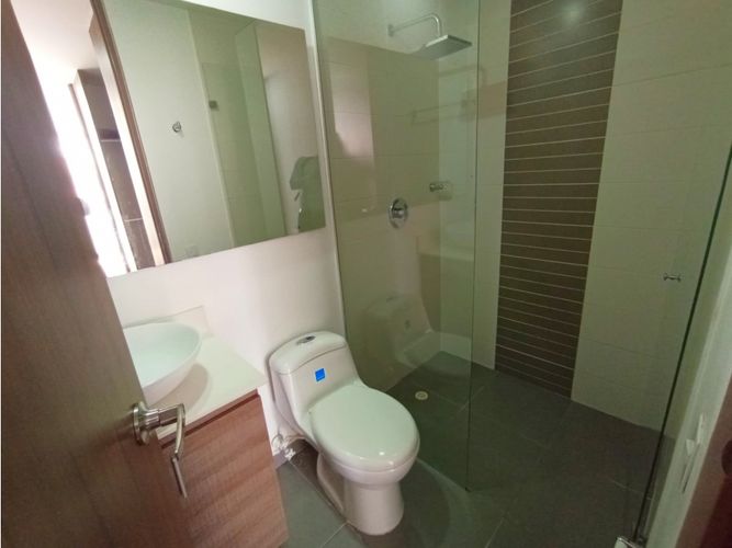 Apartamento de 1 alcoba en arriendo en Camino Verde, Envigado, 62 m² · foto 10 de 10
