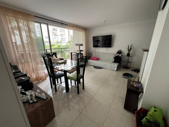Apartamento de 3 alcobas en venta en Bochalema, Cali, 60 m² · foto 2 de 12