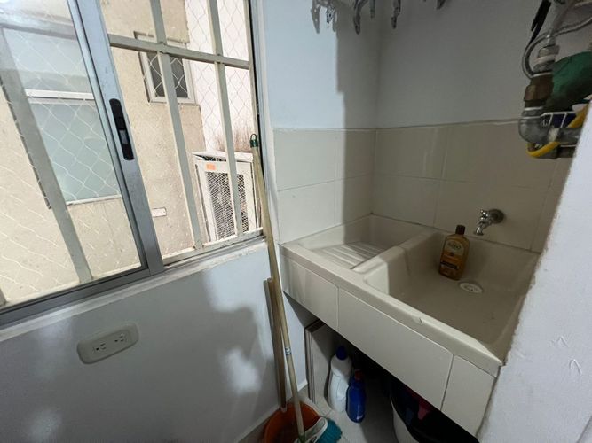 Apartamento de 3 alcobas en venta en Bochalema, Cali, 60 m² · foto 5 de 12