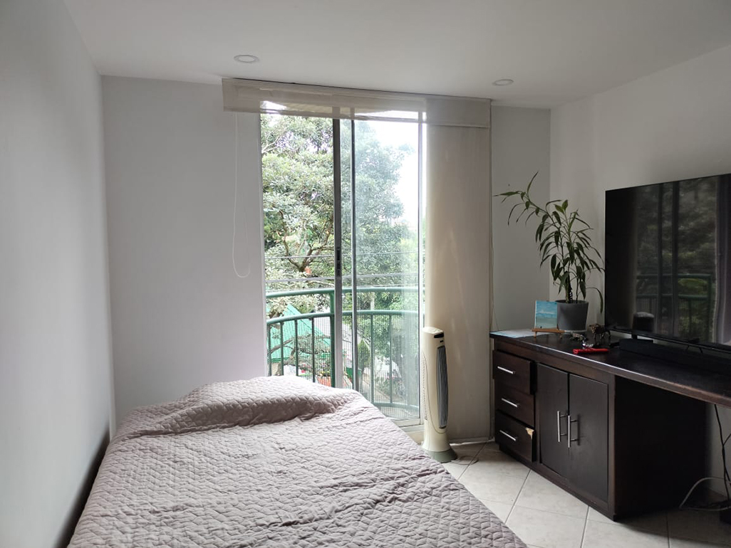 Apartamento en arriendo en Urbanizacion Milan Condominio Iv, Envigado · foto 15 de 19