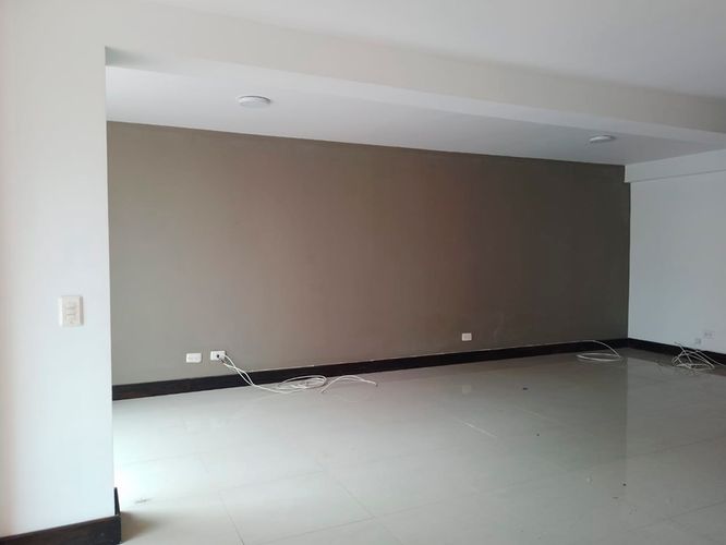 Apartamento de 3 alcobas en venta en El Poblado, Medellín, 150 m² · foto 4 de 15