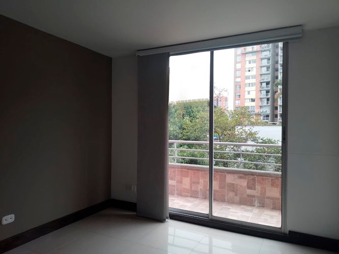 Apartamento de 3 alcobas en venta en El Poblado, Medellín, 150 m² · foto 12 de 15