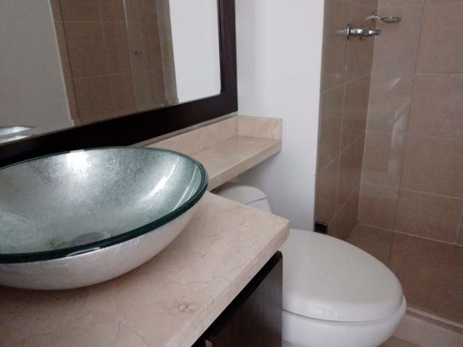 Apartamento de 3 alcobas en venta en El Poblado, Medellín, 150 m² · foto 13 de 15