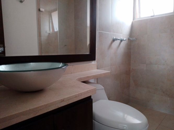 Apartamento de 3 alcobas en venta en El Poblado, Medellín, 150 m² · foto 14 de 15