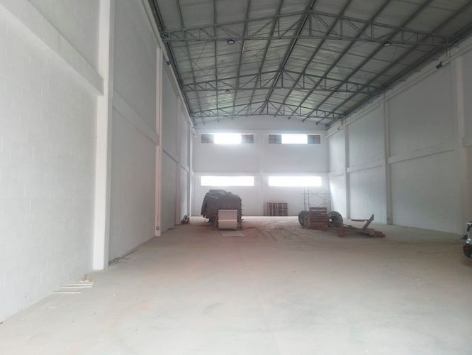 Bodega en arriendo en Caqueta, La Estrella, 718 m² · foto 3 de 13
