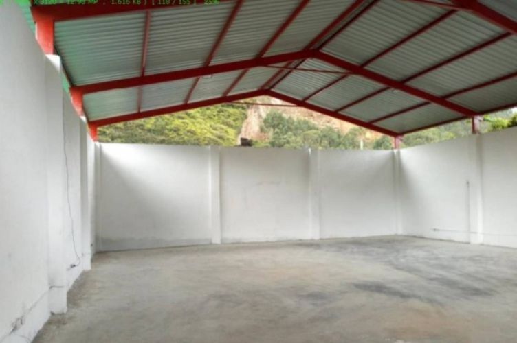 Bodega en arriendo en Toro Bajo, Pasto, 1000 m² · foto 3 de 12