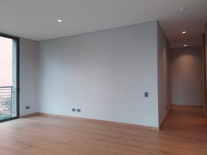Apartamento de 2 alcobas en arriendo en El Poblado, Medellín, 122 m² · foto 7 de 15