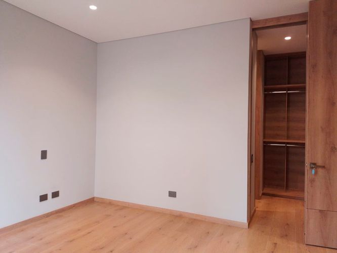 Apartamento de 2 alcobas en arriendo en El Poblado, Medellín, 122 m² · foto 8 de 15