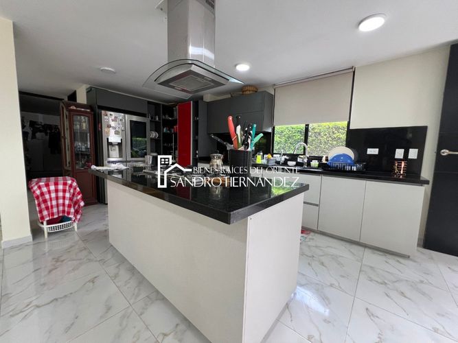 Casa de 4 alcobas en venta en Campo Verde, Piedecuesta, 328 m² · foto 9 de 22