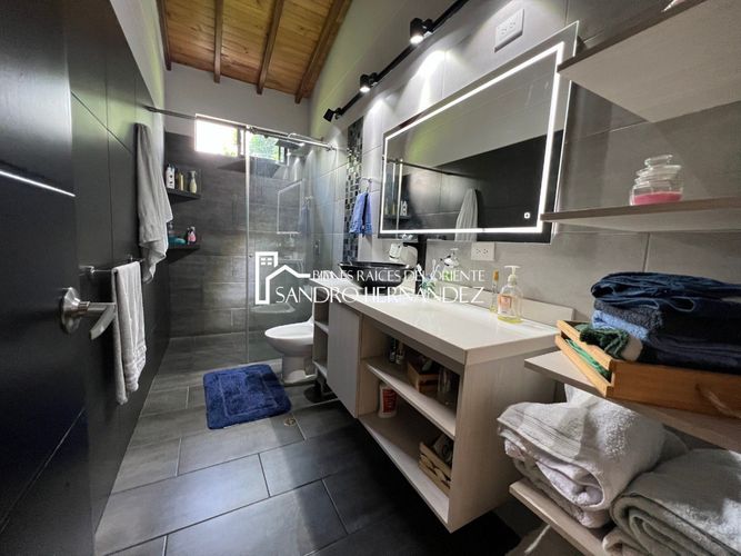 Casa de 4 alcobas en venta en Campo Verde, Piedecuesta, 328 m² · foto 14 de 22