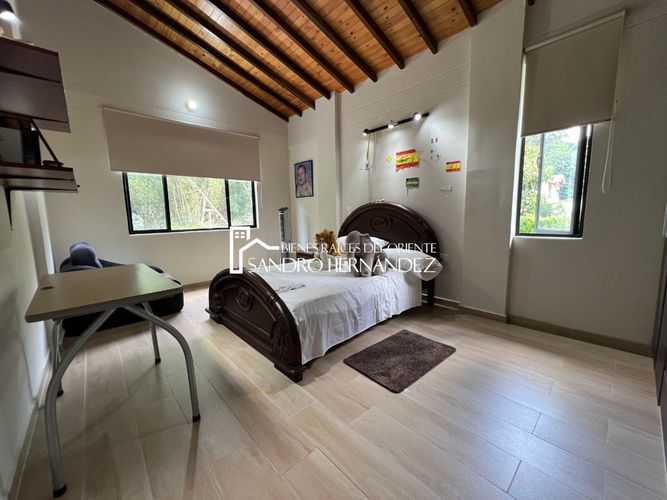 Casa de 4 alcobas en venta en Campo Verde, Piedecuesta, 328 m² · foto 17 de 22